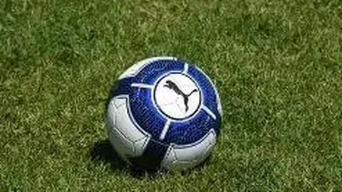 《卡拉格力挺：萨拉赫赛季收官战到底，利物浦冲刺欧冠决赛巅峰对决！》